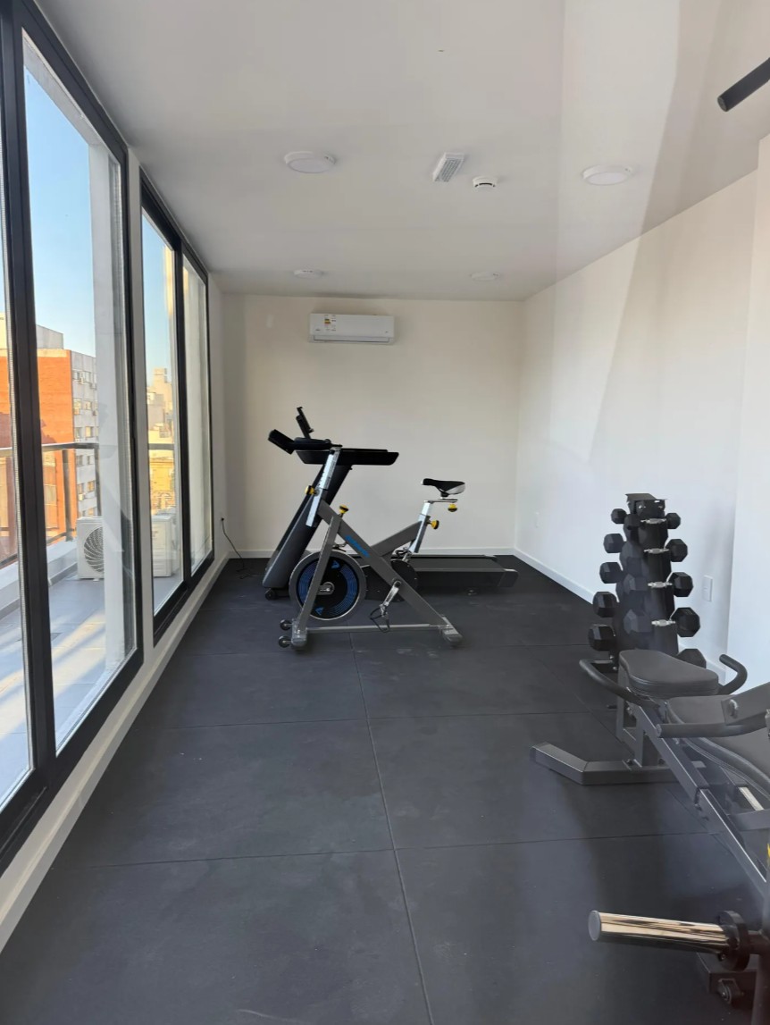 VENTA DE APARTAMENTO CON RENTA EN CORDÓN SUR en Cordón