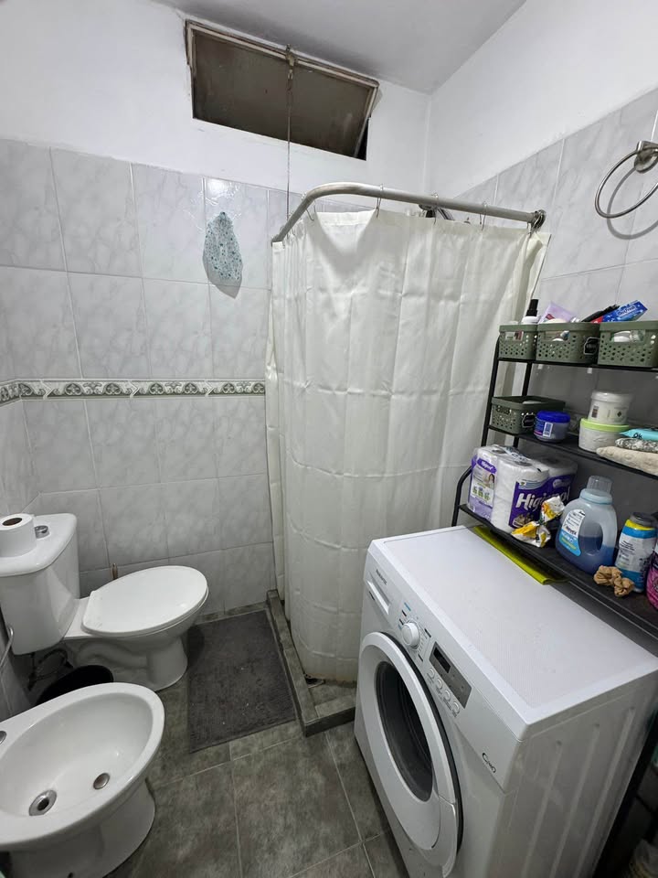Alquiler de apartamento en La Blanqueada, tercer piso por escalera en La Blanqueada