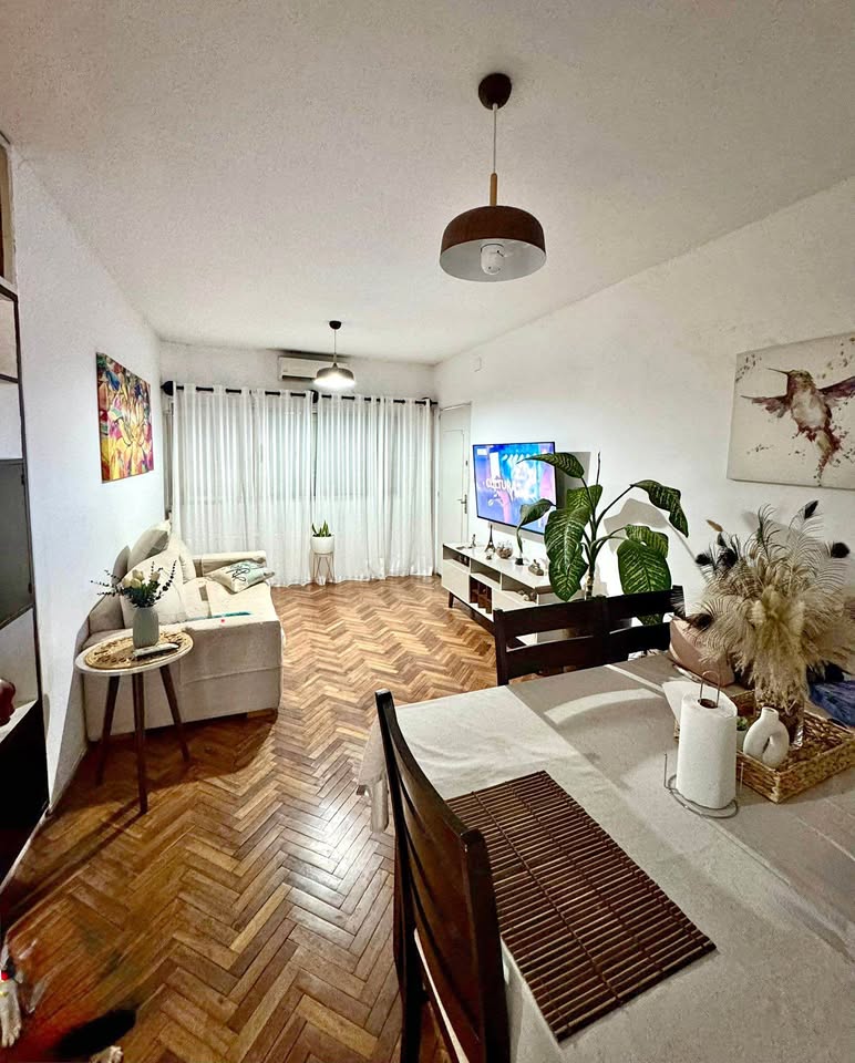 Alquiler de apartamento en La Blanqueada, tercer piso por escalera en La Blanqueada