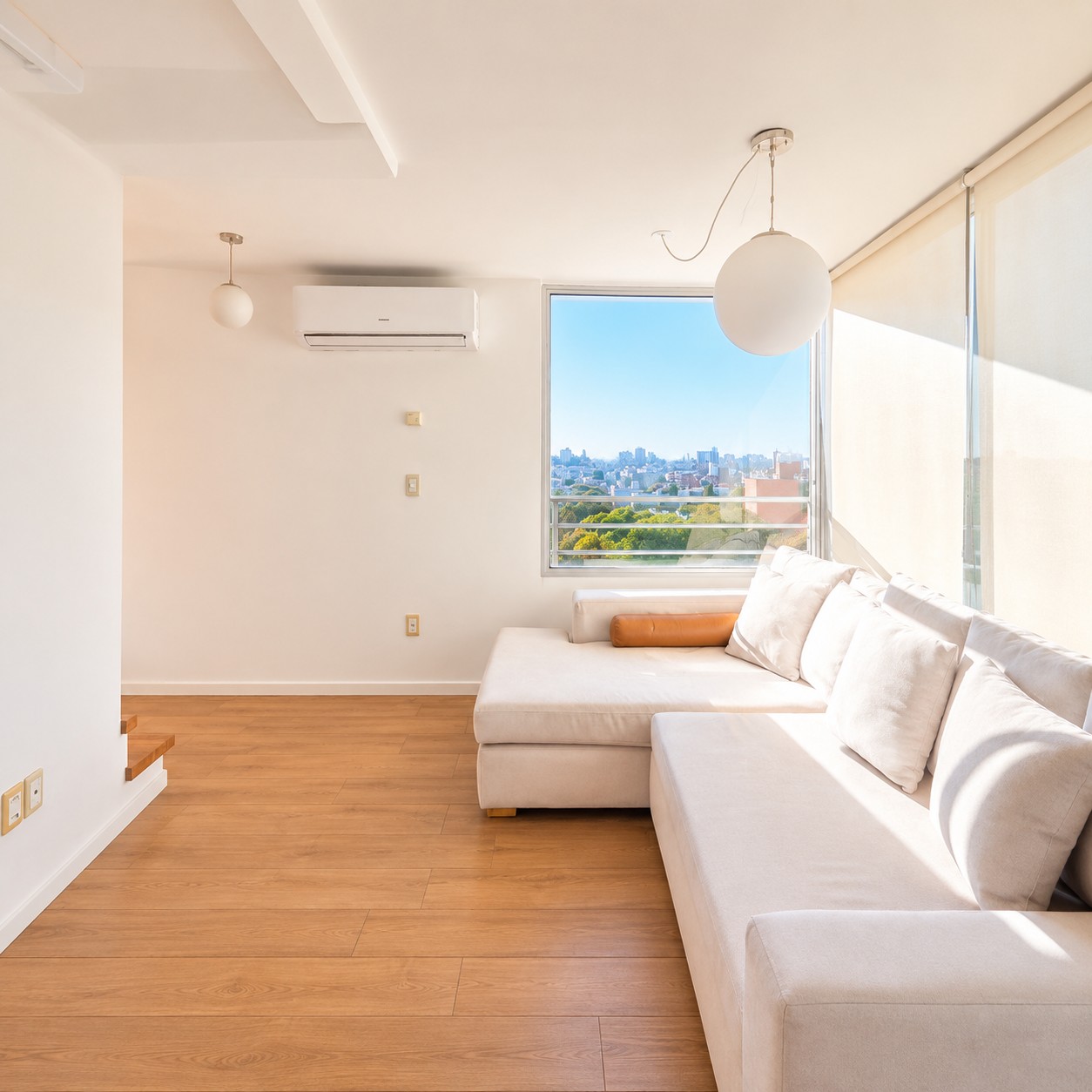 Divino apartamento dúplex en Malvín, con garage!!! en Malvín