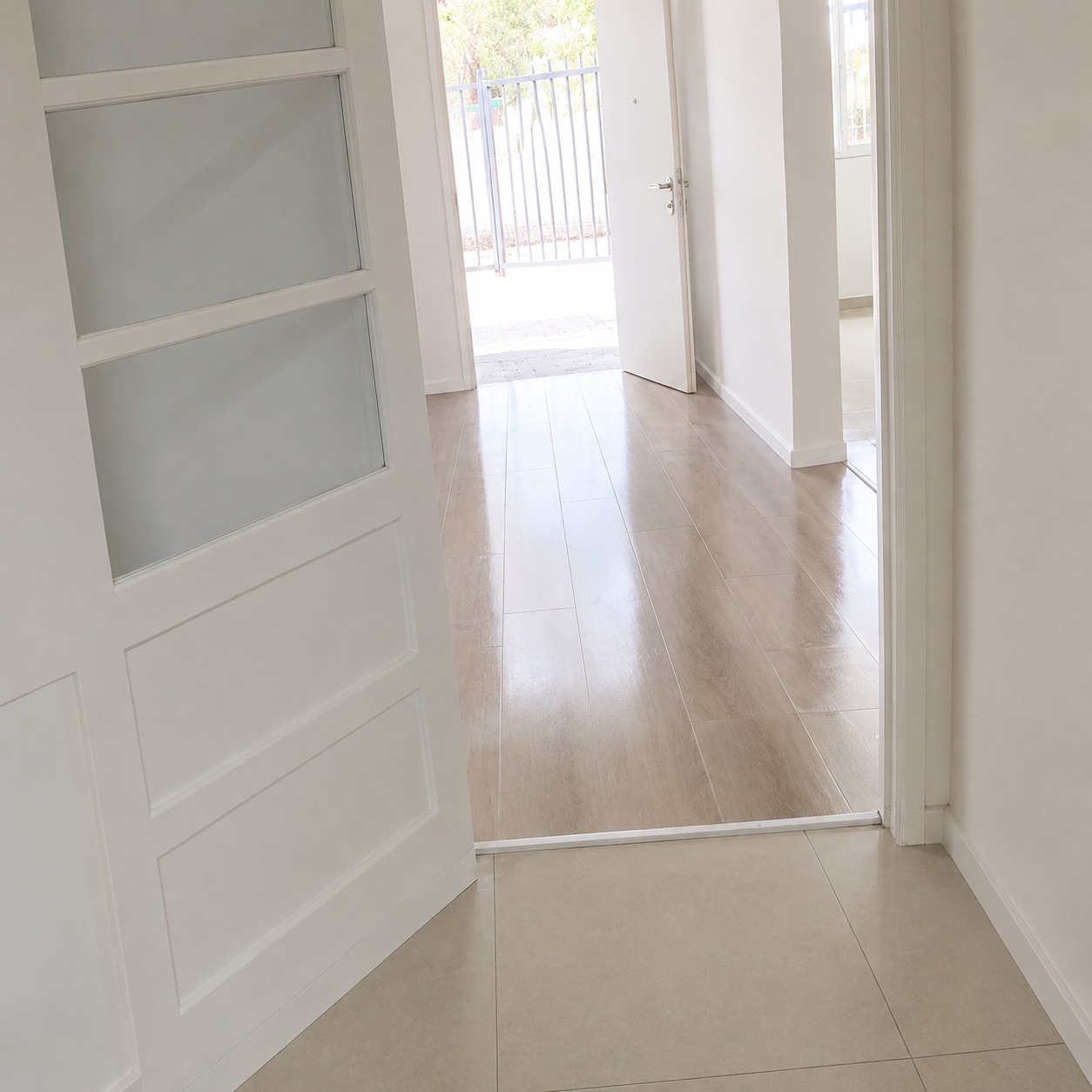 Téramo Real Estate ofrece en venta una casa en régimen de propiedad horizontal, ubicada en el barrio La Unión, sobre la calle Dionisio López  a pocos metros de Av. Italia. en Unión