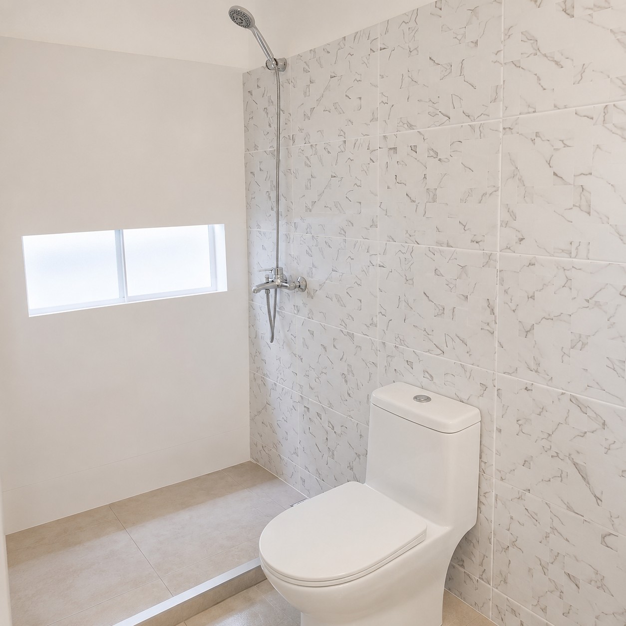 Téramo Real Estate ofrece en venta una casa en régimen de propiedad horizontal, ubicada en el barrio La Unión, sobre la calle Dionisio López  a pocos metros de Av. Italia. en Unión
