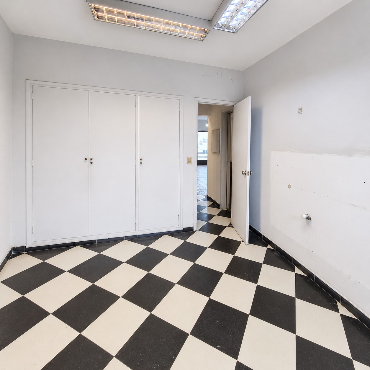 VENTA DE APARTAMENTO EN EL CENTRO, 2 DORMITORIOS, 2 BAÑOS. en Centro