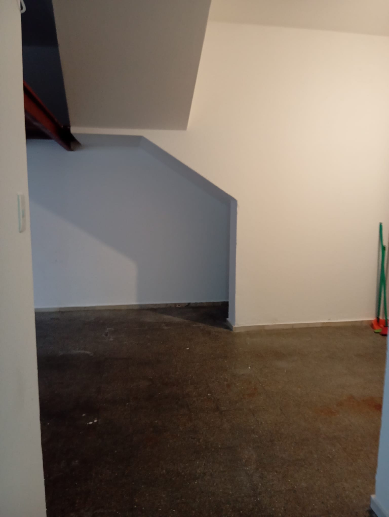 Alquiler de hermosa casa en Buceo, 4 dormitorios, y garage. en Buceo
