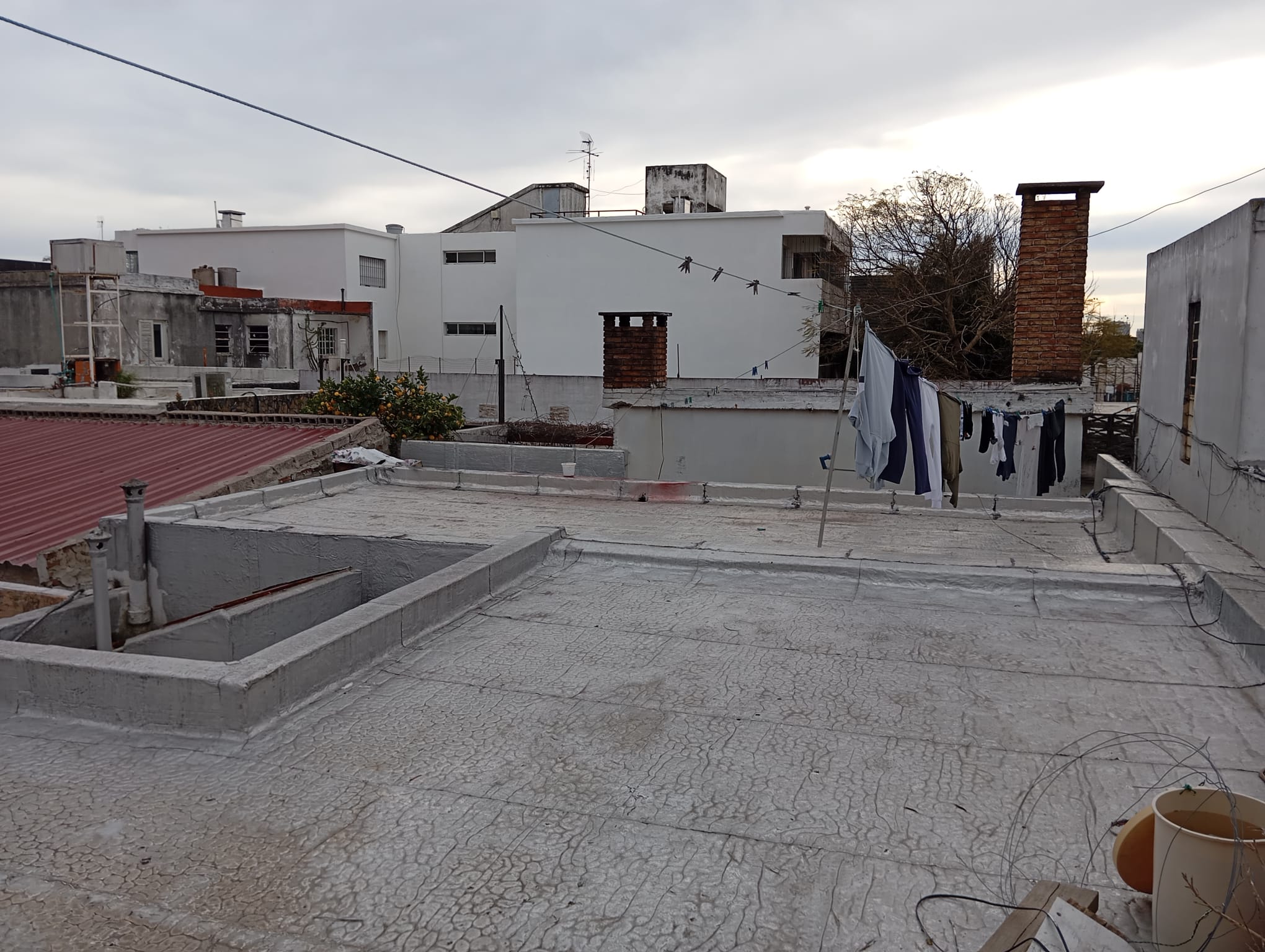 Alquiler de hermosa casa en Buceo, 4 dormitorios, y garage. en Buceo