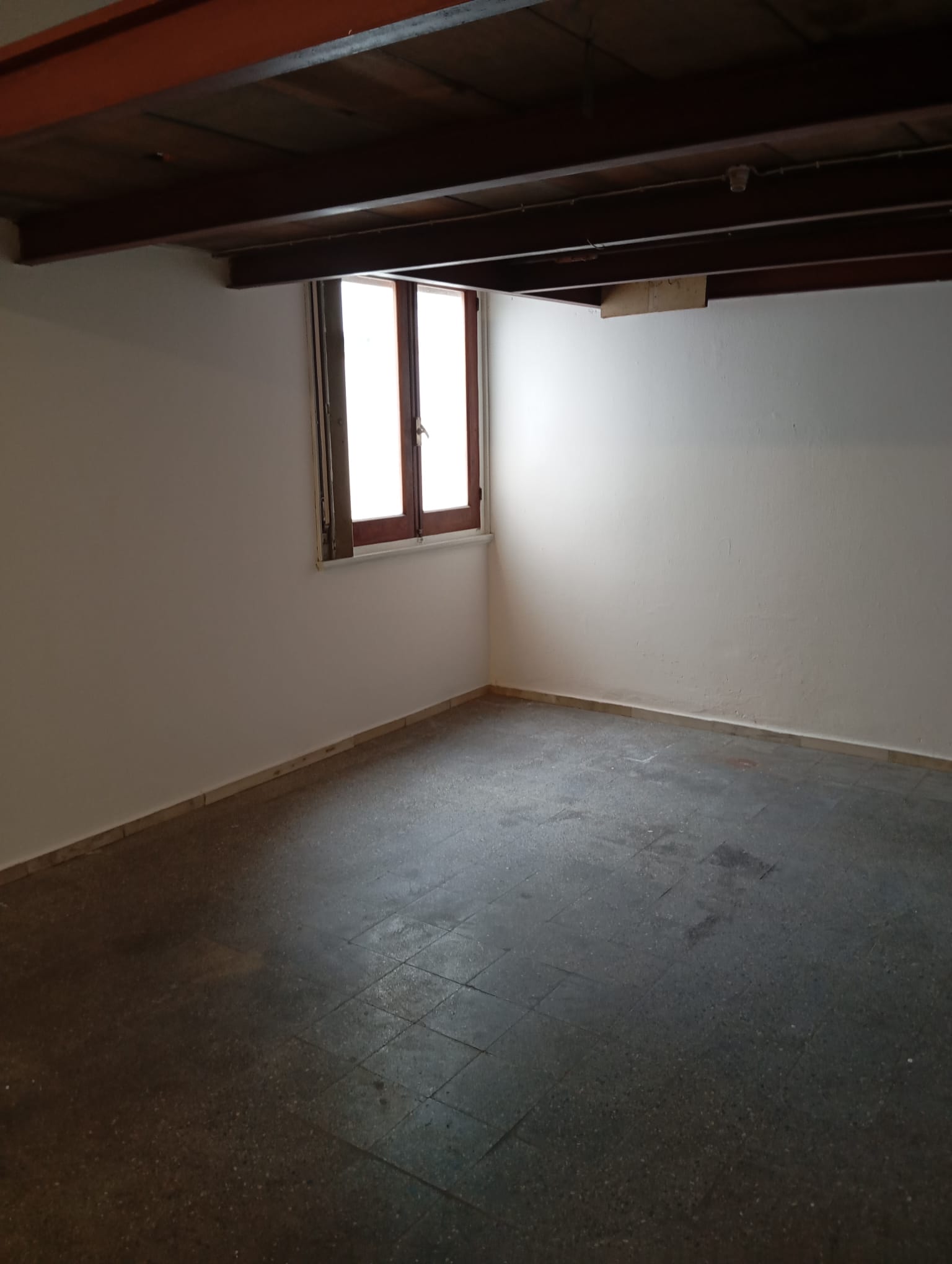 Alquiler de hermosa casa en Buceo, 4 dormitorios, y garage. en Buceo