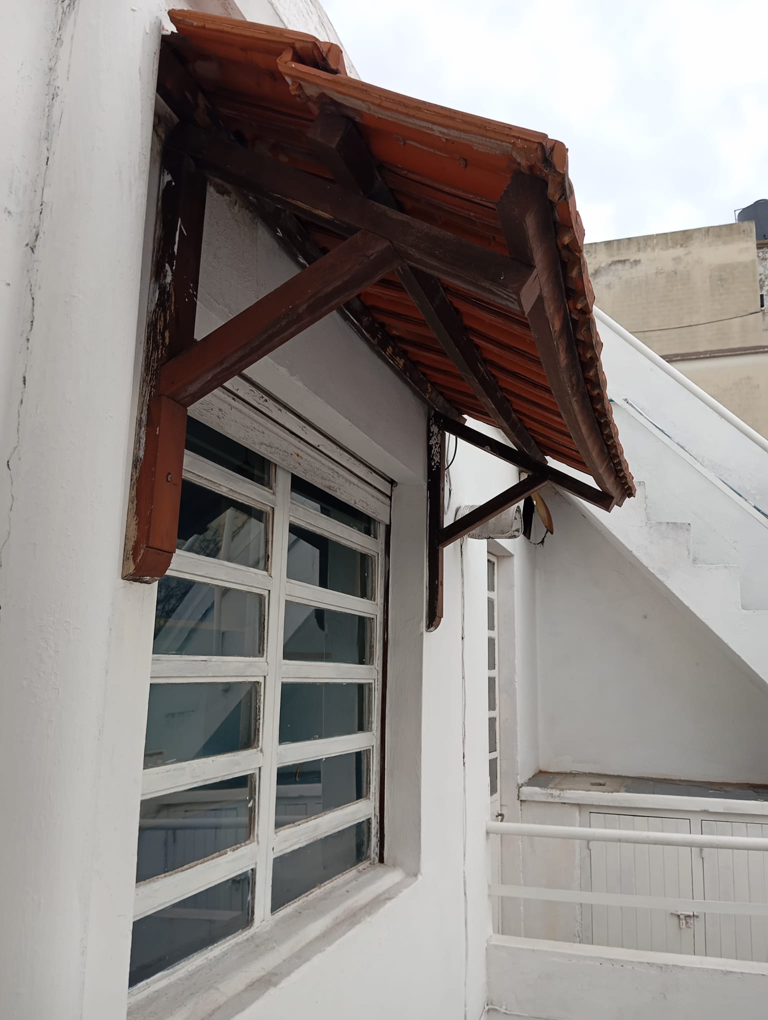 Alquiler de hermosa casa en Buceo, 4 dormitorios, y garage. en Buceo