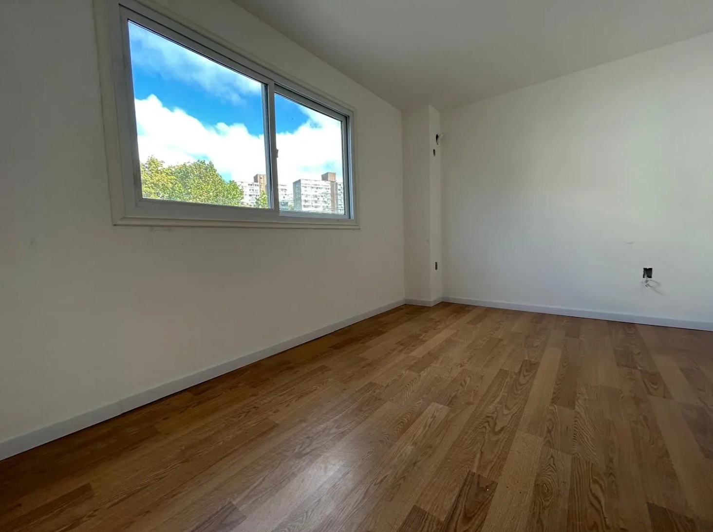 Alquiler | Casa Dúplex a Estrenar en Malvín Norte en Malvín Norte
