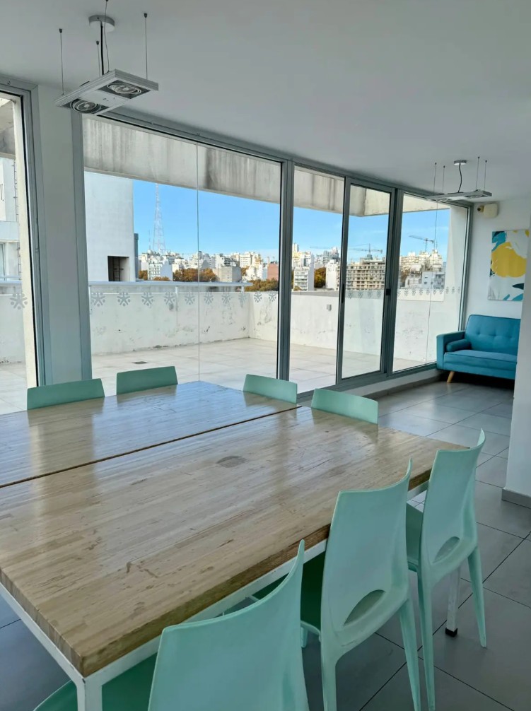 Venta de apartamento de 2 dormitorios con cochera en Cordón en Cordón