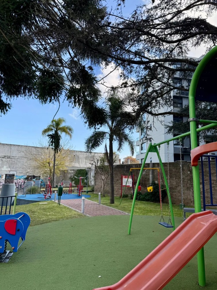 Alquiler de apartamento de 2 dormitorios con cochera en Cordón en Cordón